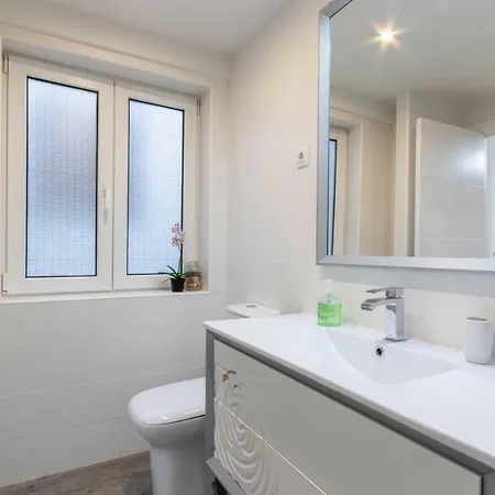 Apartamento Piso Acogedor En Las Arenas, Getxo, Bilbao